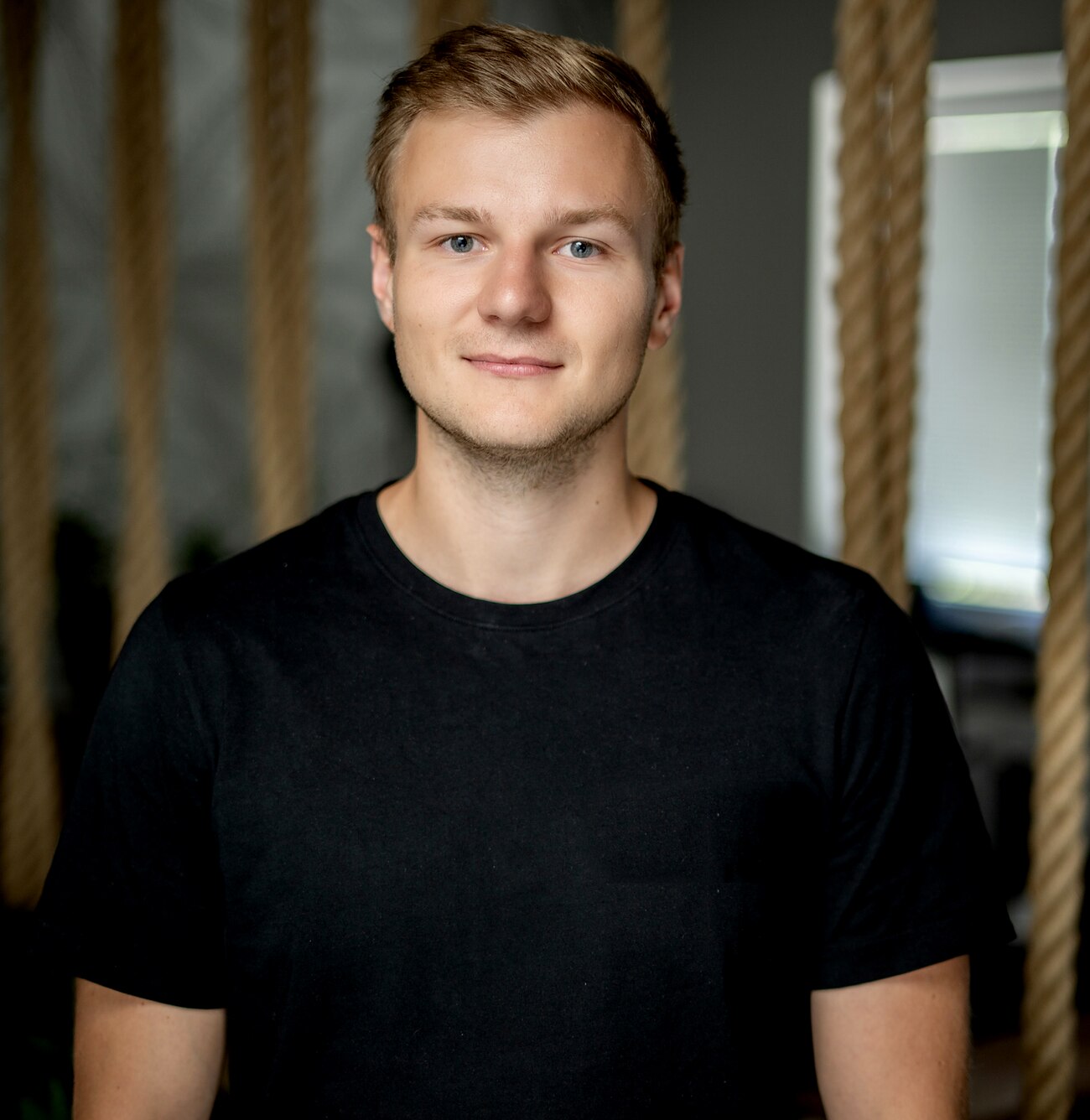 Filip Danko ve své kanceláři v Těrlicku